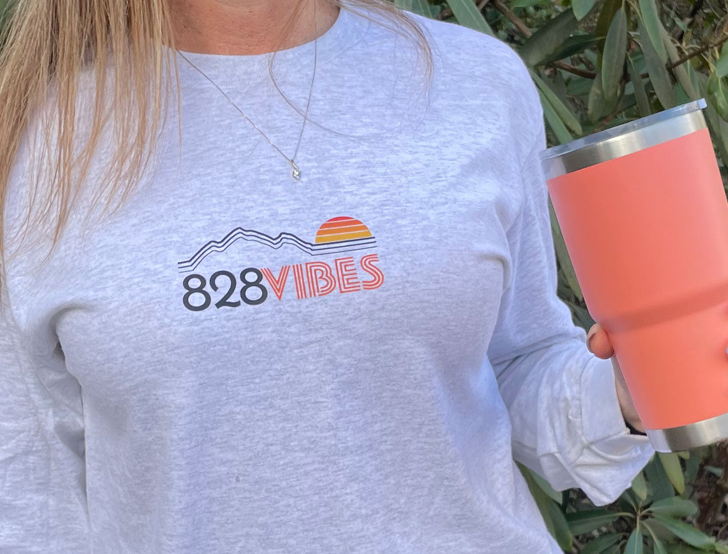 Santa Claws - Smoky Mountain Vibes Long Sleeve T-shirt